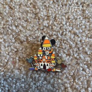 Disney Halloween Castle Enamel Pin